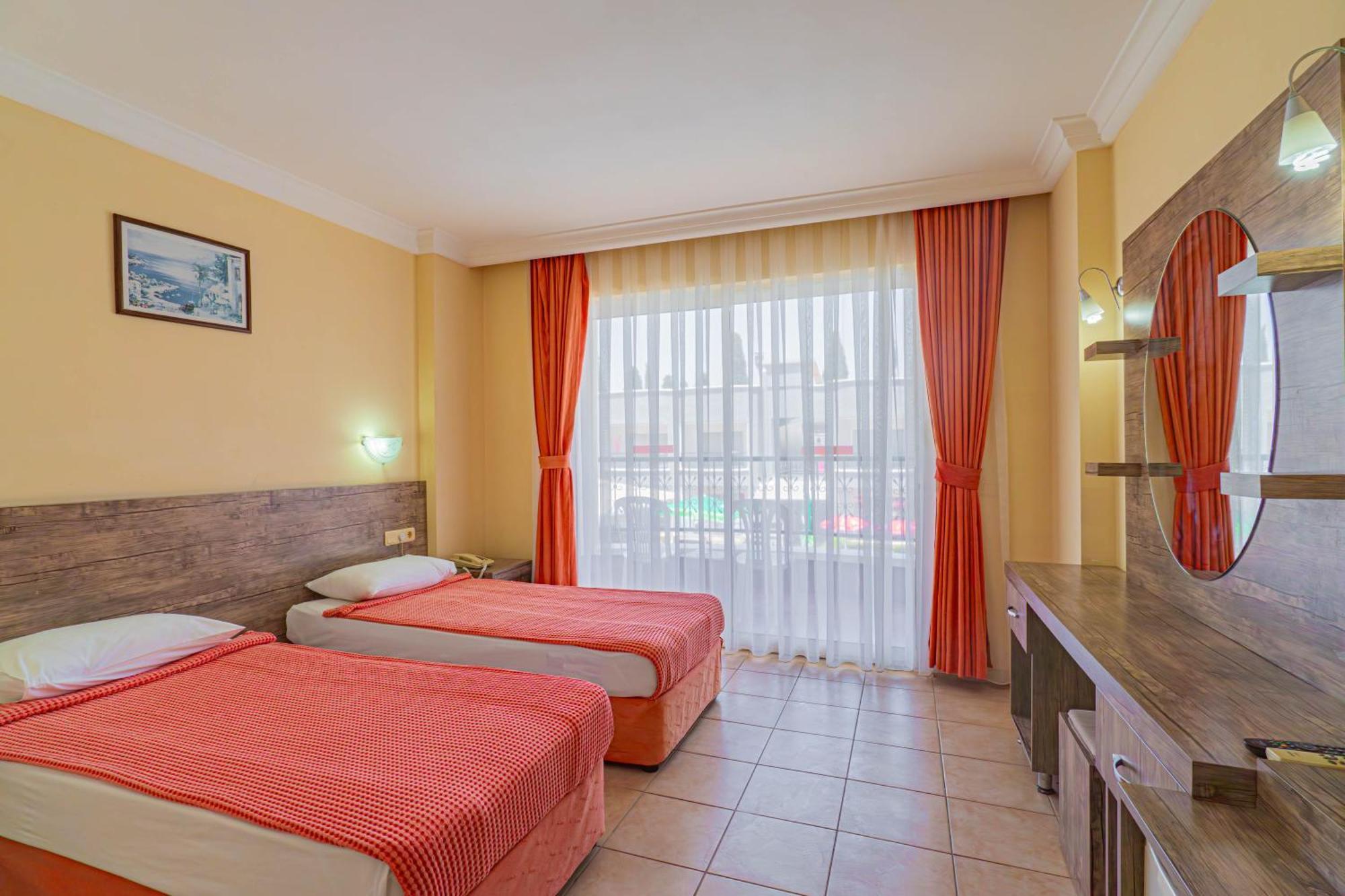סייד Sayanora Hotel מראה חיצוני תמונה